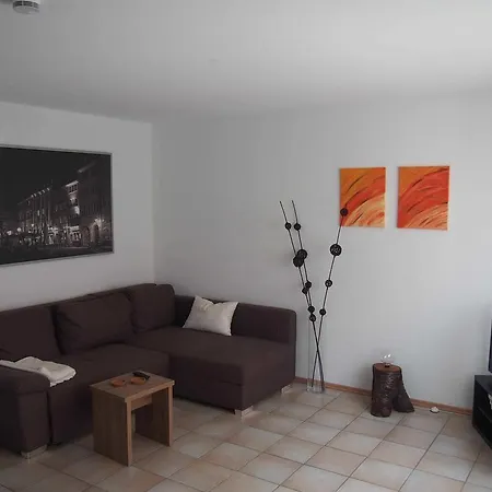 Appartement Naehe Freiburg *